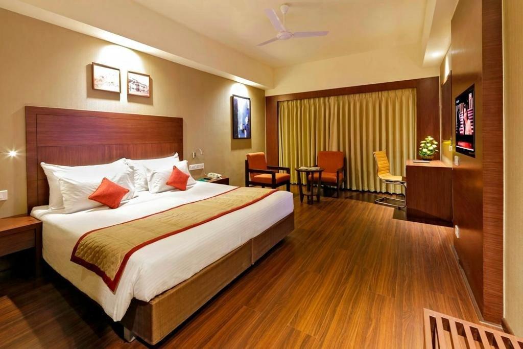 Hotel Plaza International Near Delhi Airport Nova Deli Exterior foto